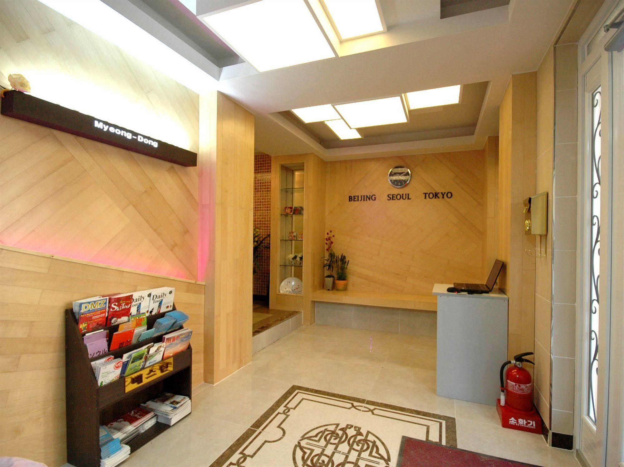 Vestin Villa Myeongdong Seoul Exterior photo